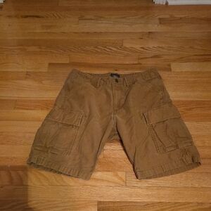 Levi's Tan Cargo Shorts with Sturdy Cotton